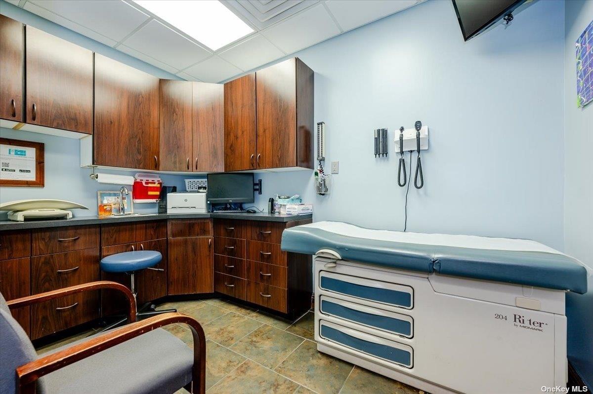 #11 photo, 272 W Park Avenue, ナッソー郡 Long Beach , NY 11561