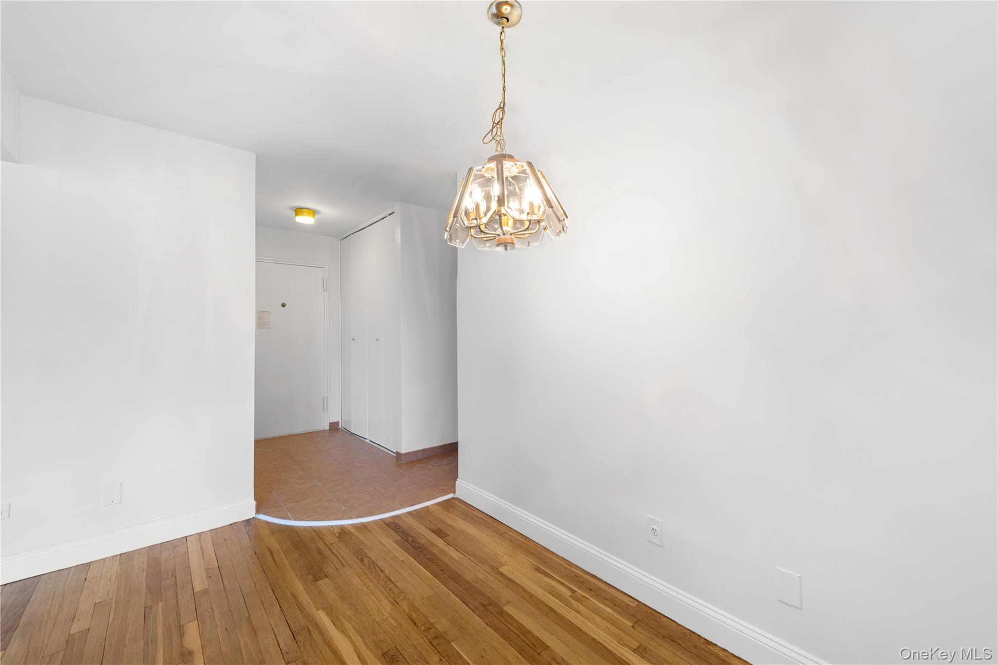 #9 photo, 18-35 Corporal Kennedy Street, クイーンズ区 Bayside , NY 11360