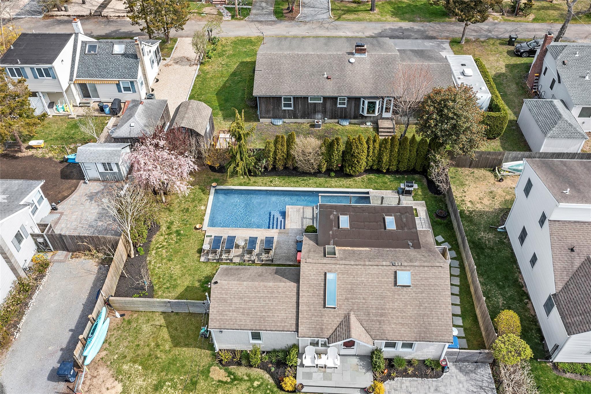 #5 photo, 8 Elder Avenue, サフォーク郡 Hampton Bays , NY 11946