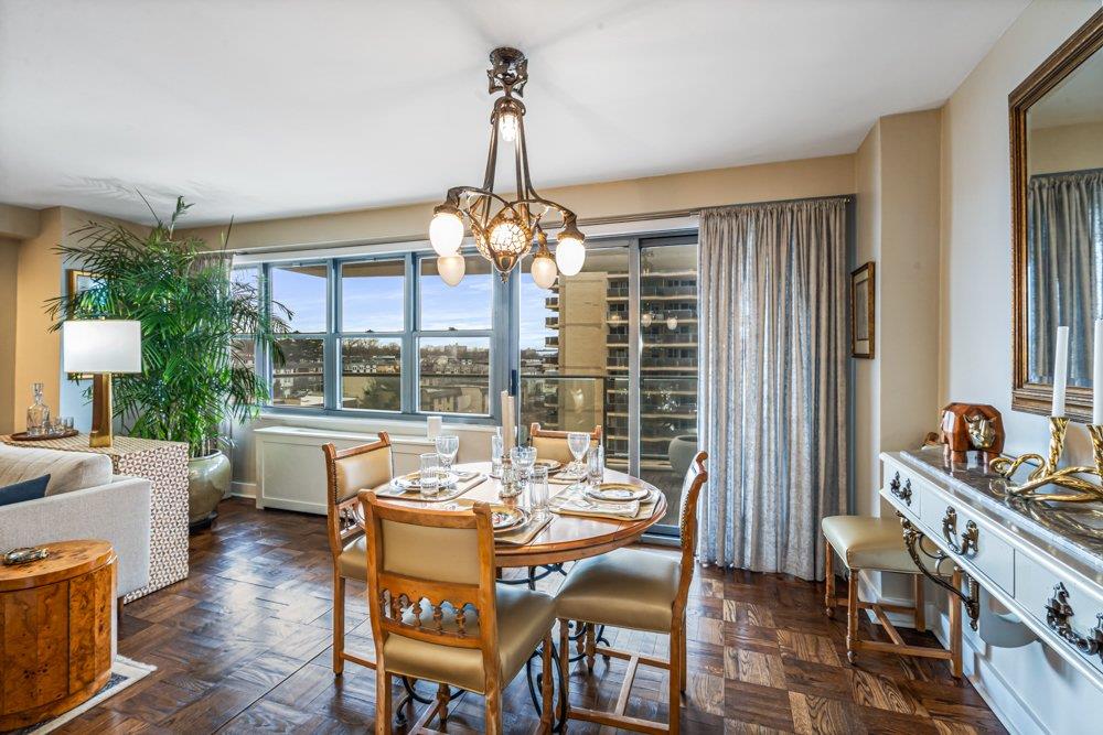 #7 photo, 18-05 215 Street, クイーンズ区 Bayside , NY 11360