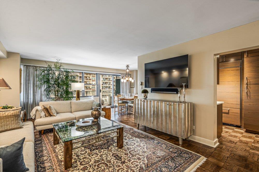 #8 photo, 18-05 215 Street, クイーンズ区 Bayside , NY 11360