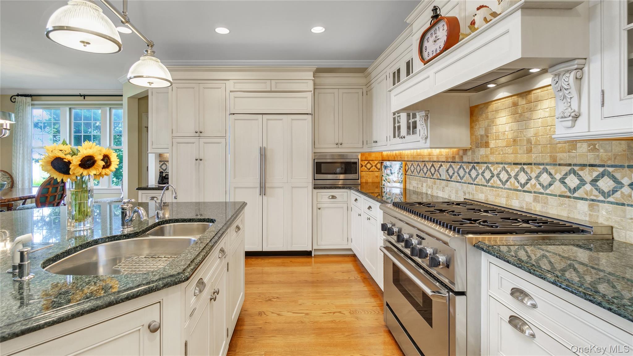 #16 photo, 48 Pembroke Drive, ナッソー郡 Glen Cove , NY 11542