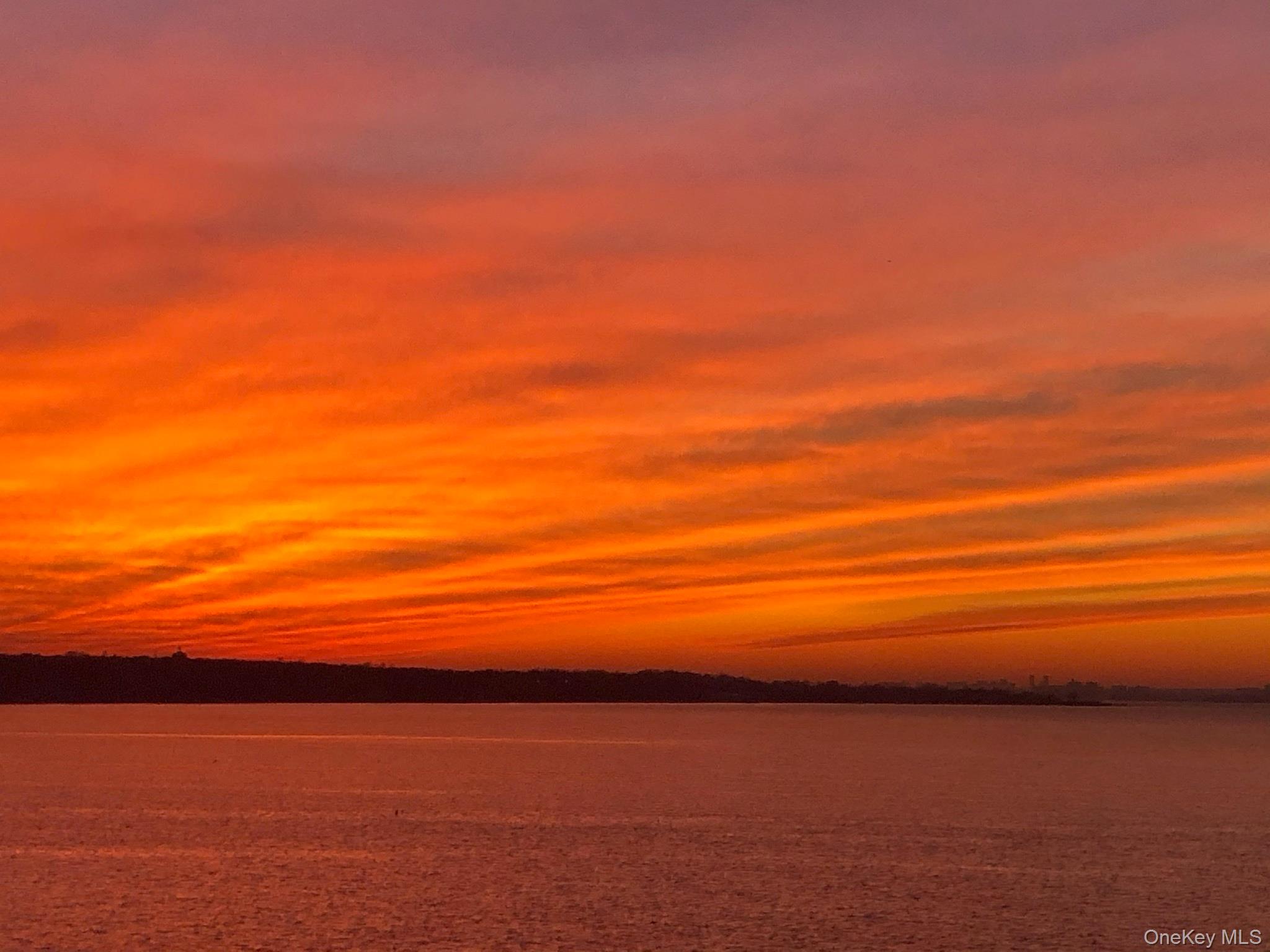 #6 photo, 48 Pembroke Drive, ナッソー郡 Glen Cove , NY 11542