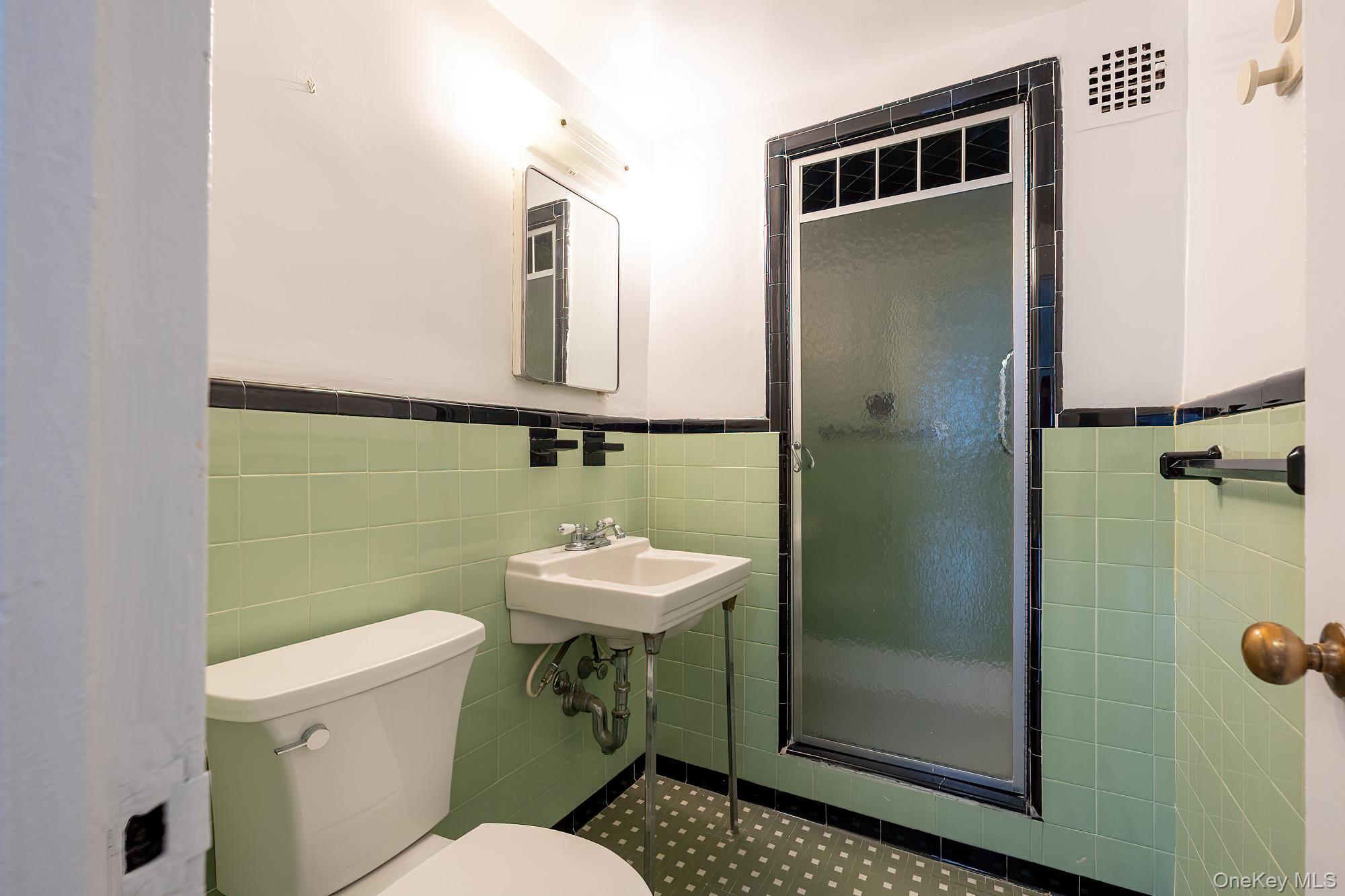 #18 photo, 2727 Palisade Avenue, ブロンクス区 Bronx , NY 10463