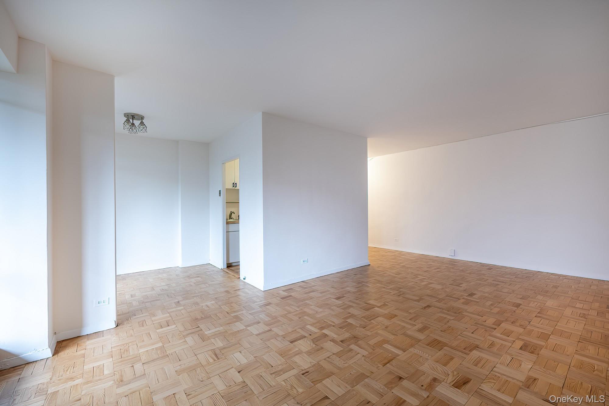 #5 photo, 2727 Palisade Avenue, ブロンクス区 Bronx , NY 10463