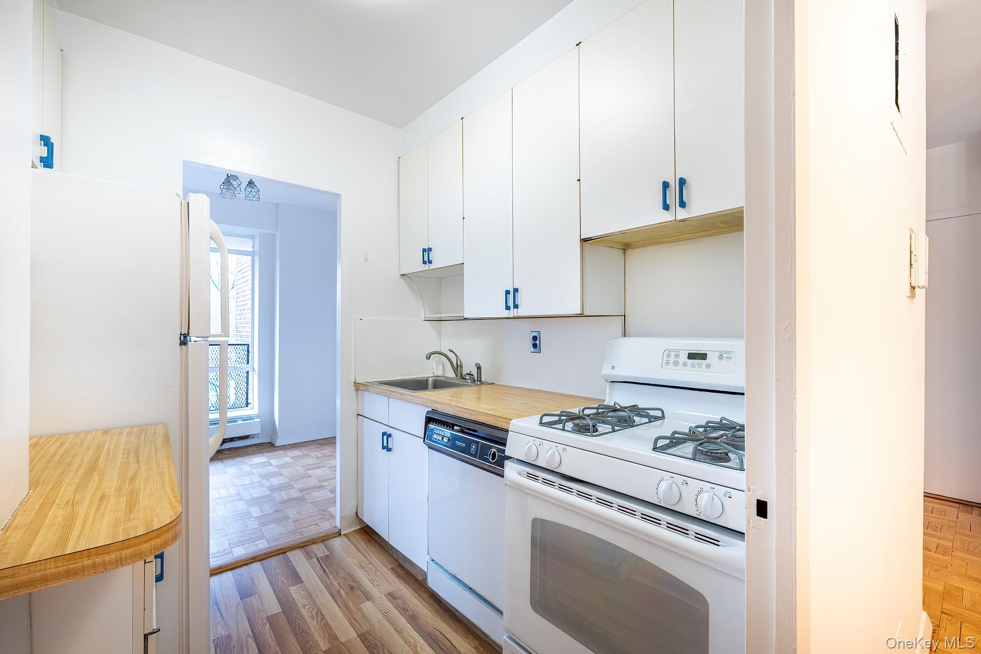 #9 photo, 2727 Palisade Avenue, ブロンクス区 Bronx , NY 10463