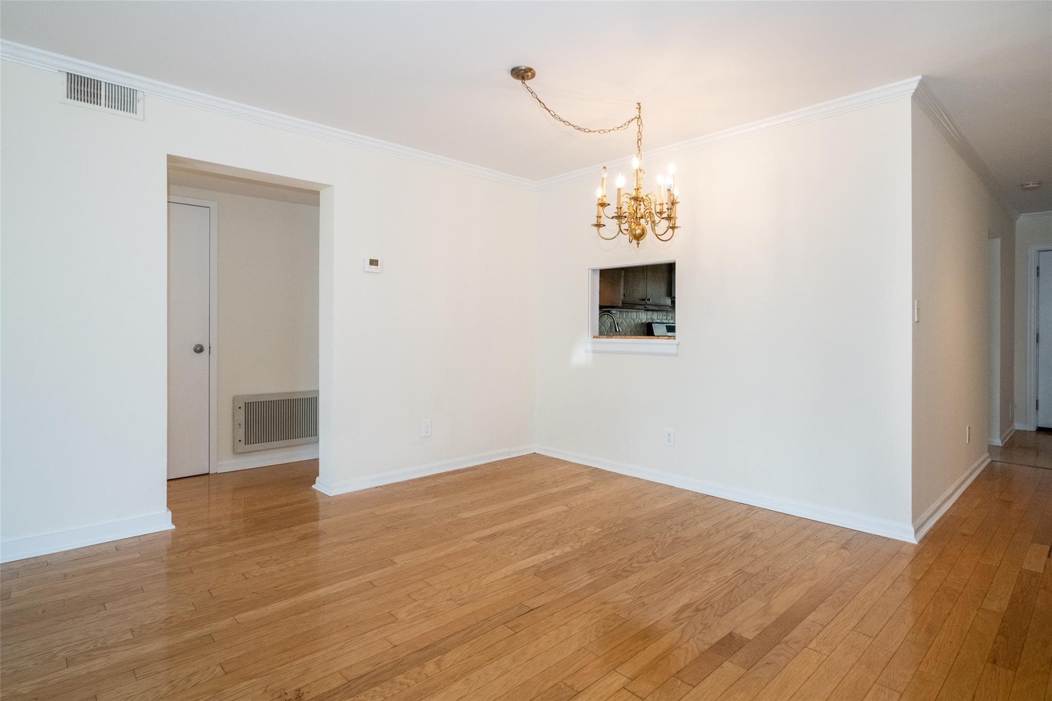 #5 photo, 12 Windward Lane, ブロンクス区 Bronx , NY 10464