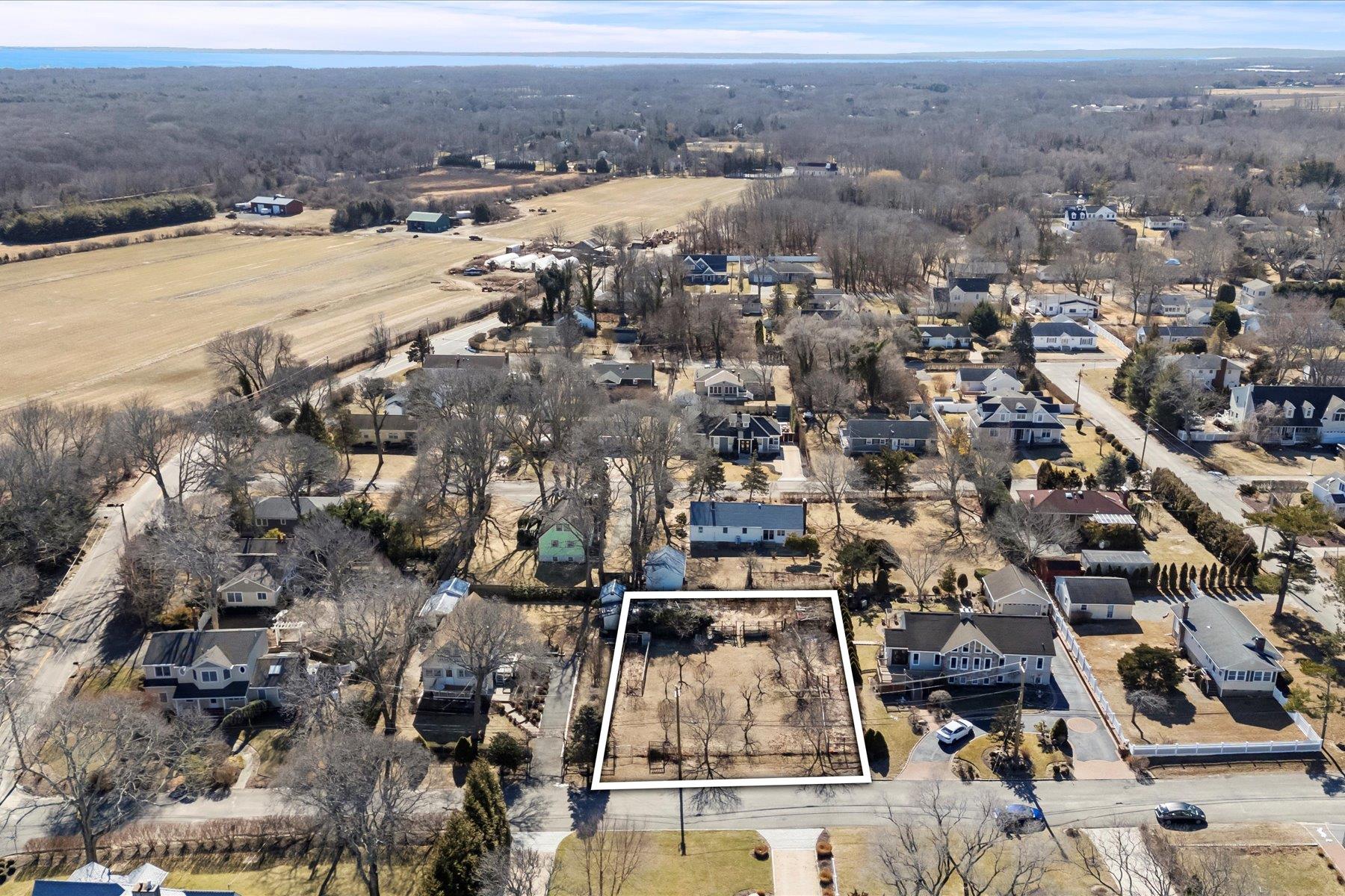 #12 photo, 255 East Road, Mattituck , NY 11952