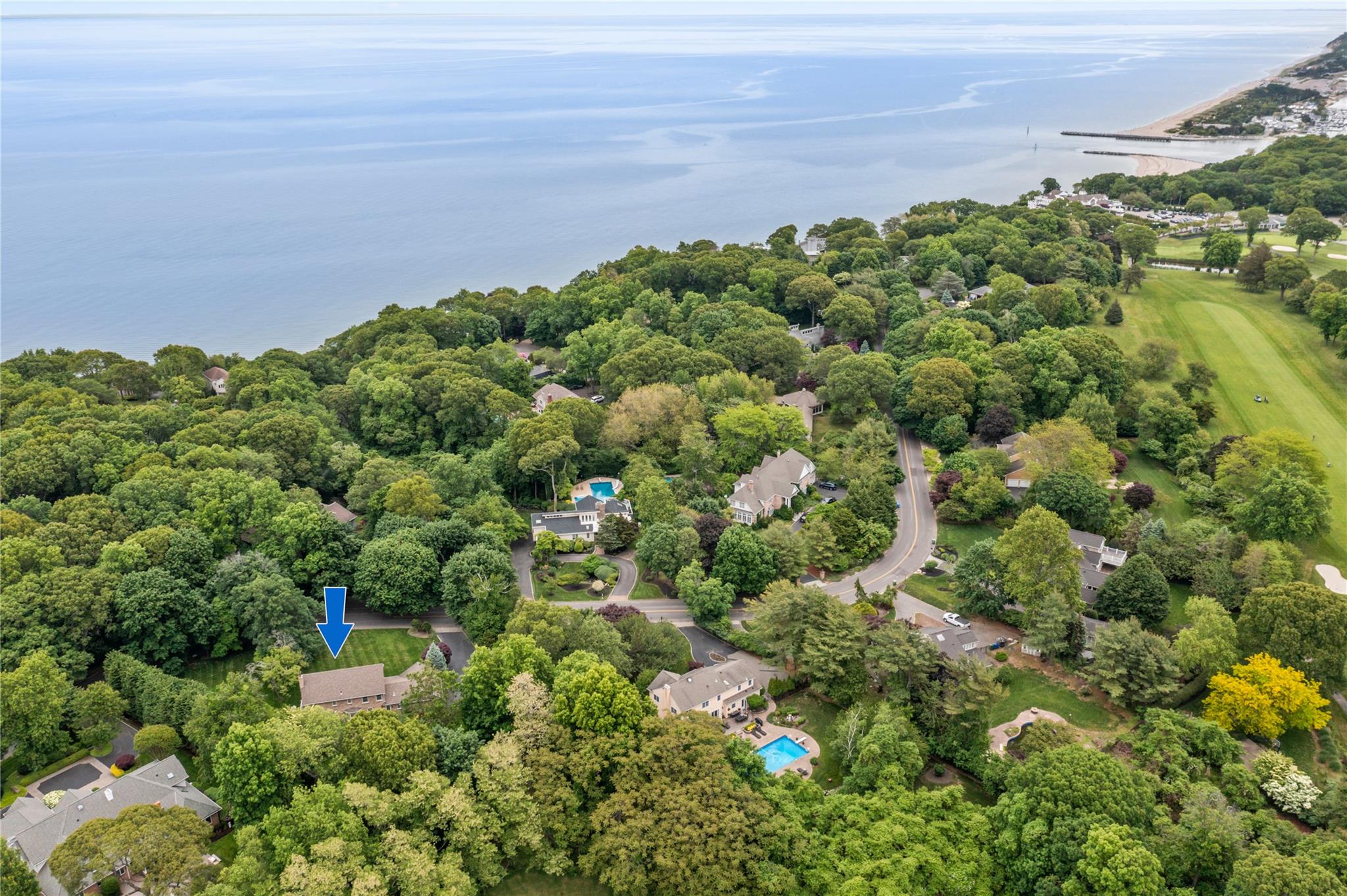 #19 photo, 10 Fairway Drive, サフォーク郡 Port Jefferson , NY 11777