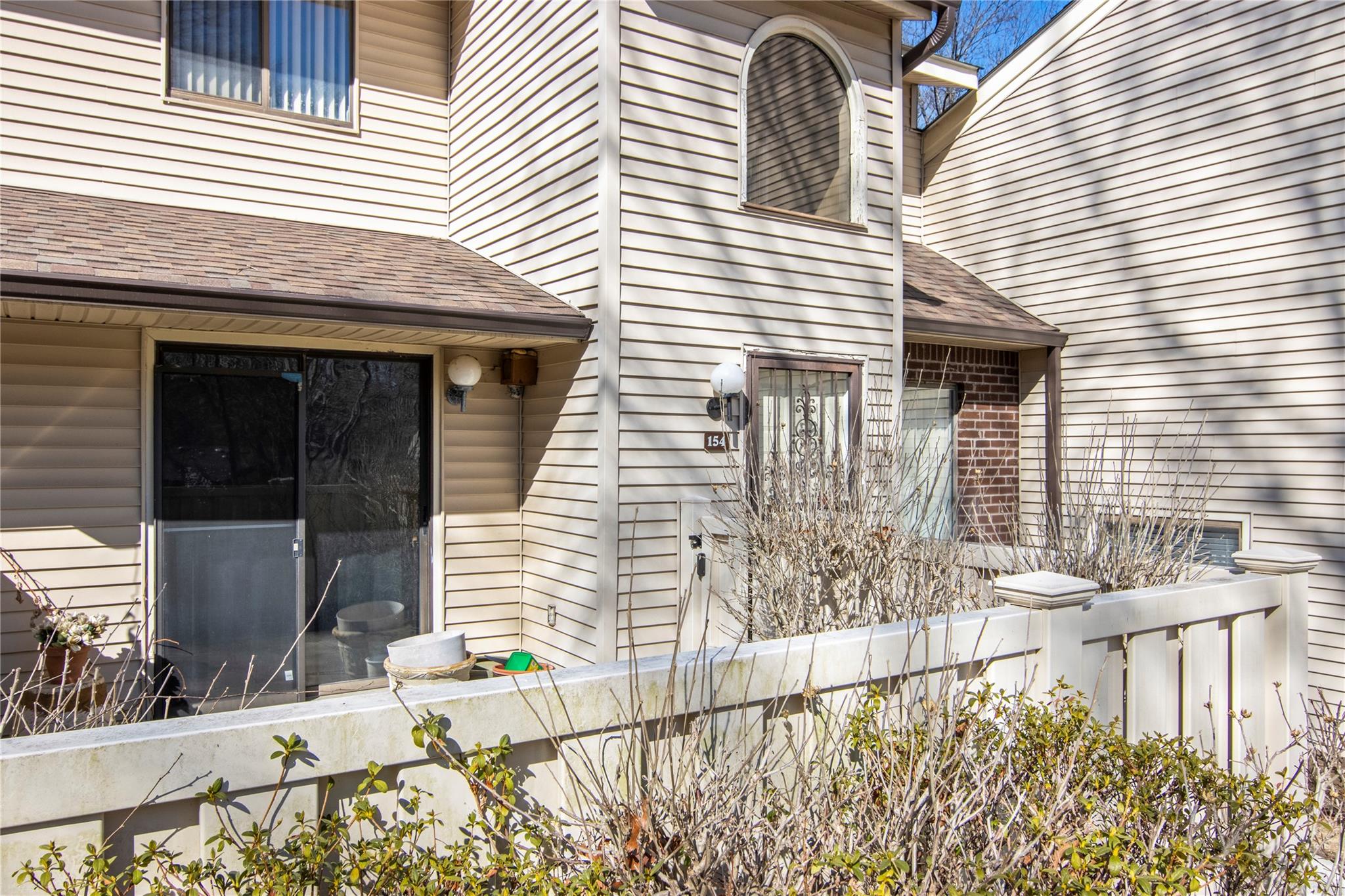 #2 photo, 154 Birchwood Road, 東長島 科勒姆 Coram , NY 11727