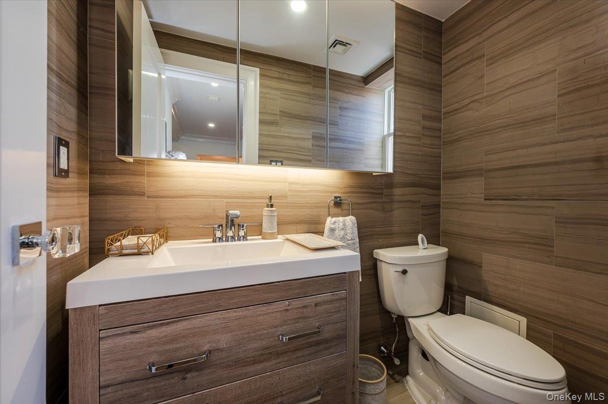 #7 photo, 1846 Williamsbridge Road, ব্রঙ্কস Bronx , NY 10461