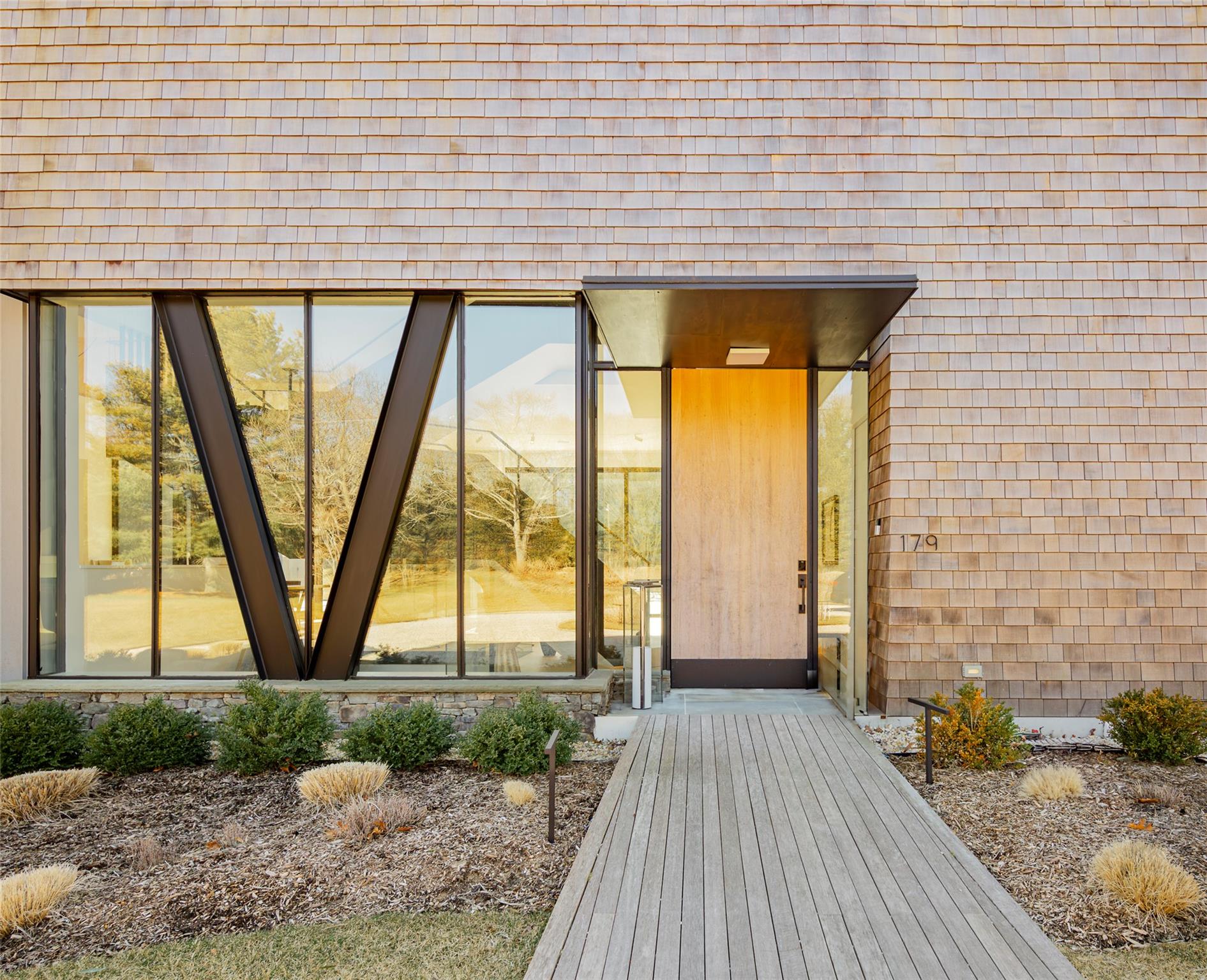 #8 photo, 179 Montauk Highway, サフォーク郡 East Hampton , NY 11937