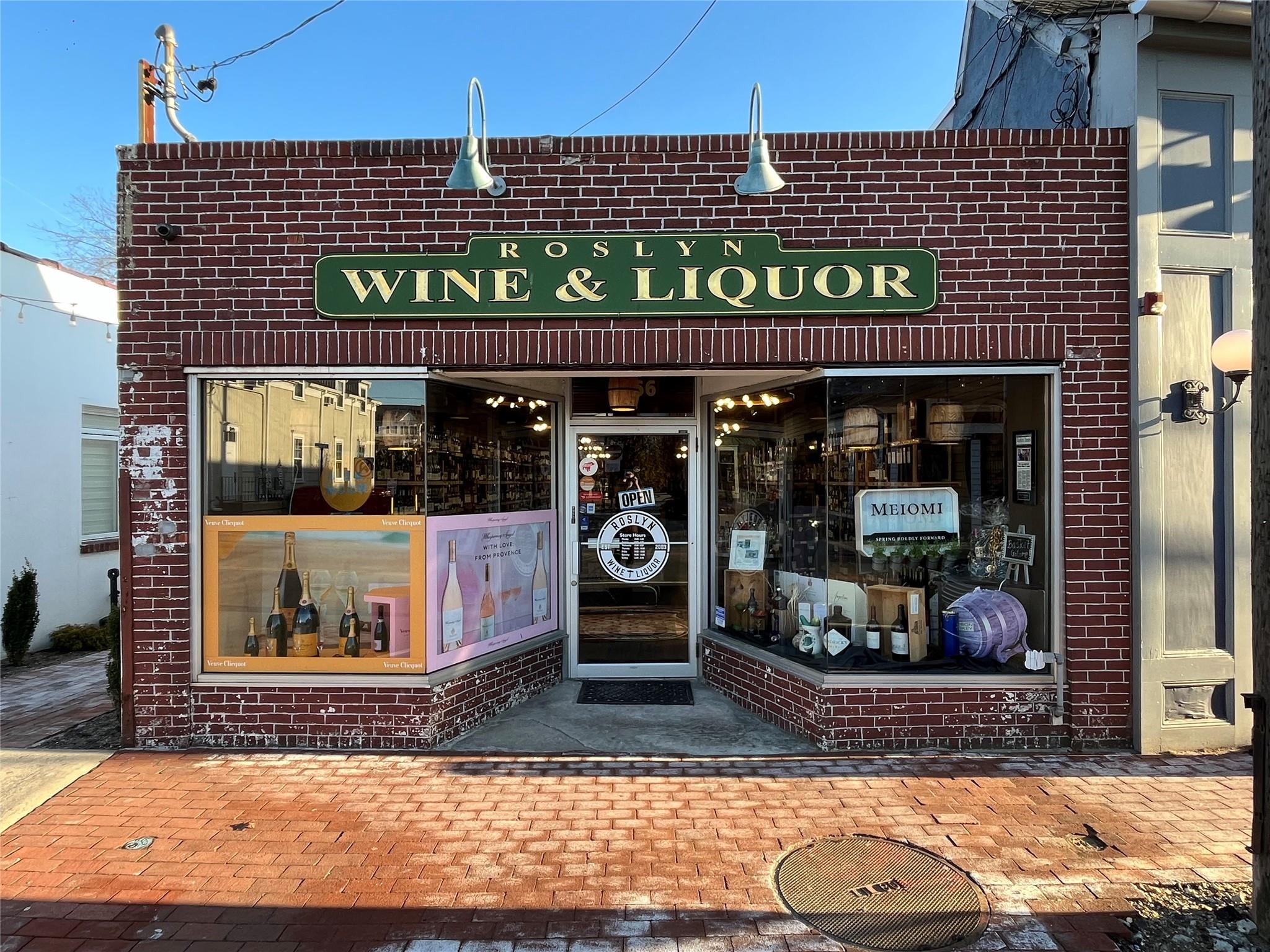 #2 photo, 1366 Old Northern Boulevard, ナッソー郡 Roslyn , NY 11576