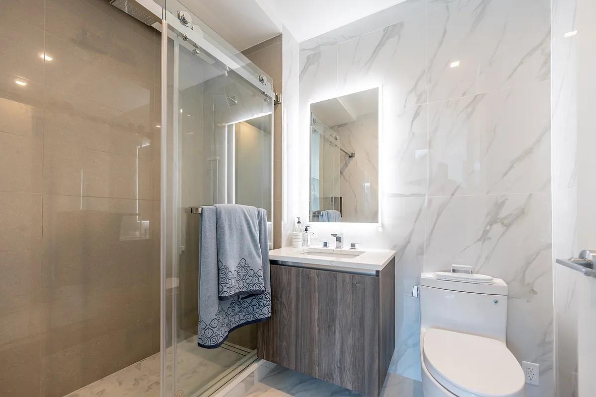 #7 photo, 33-66 Farrington Street, クイーンズ区 Flushing , NY 11354