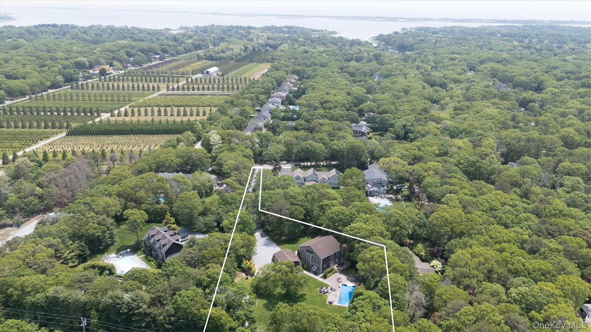 #16 photo, 26 Boxtree Road, サフォーク郡 East Quogue , NY 11942