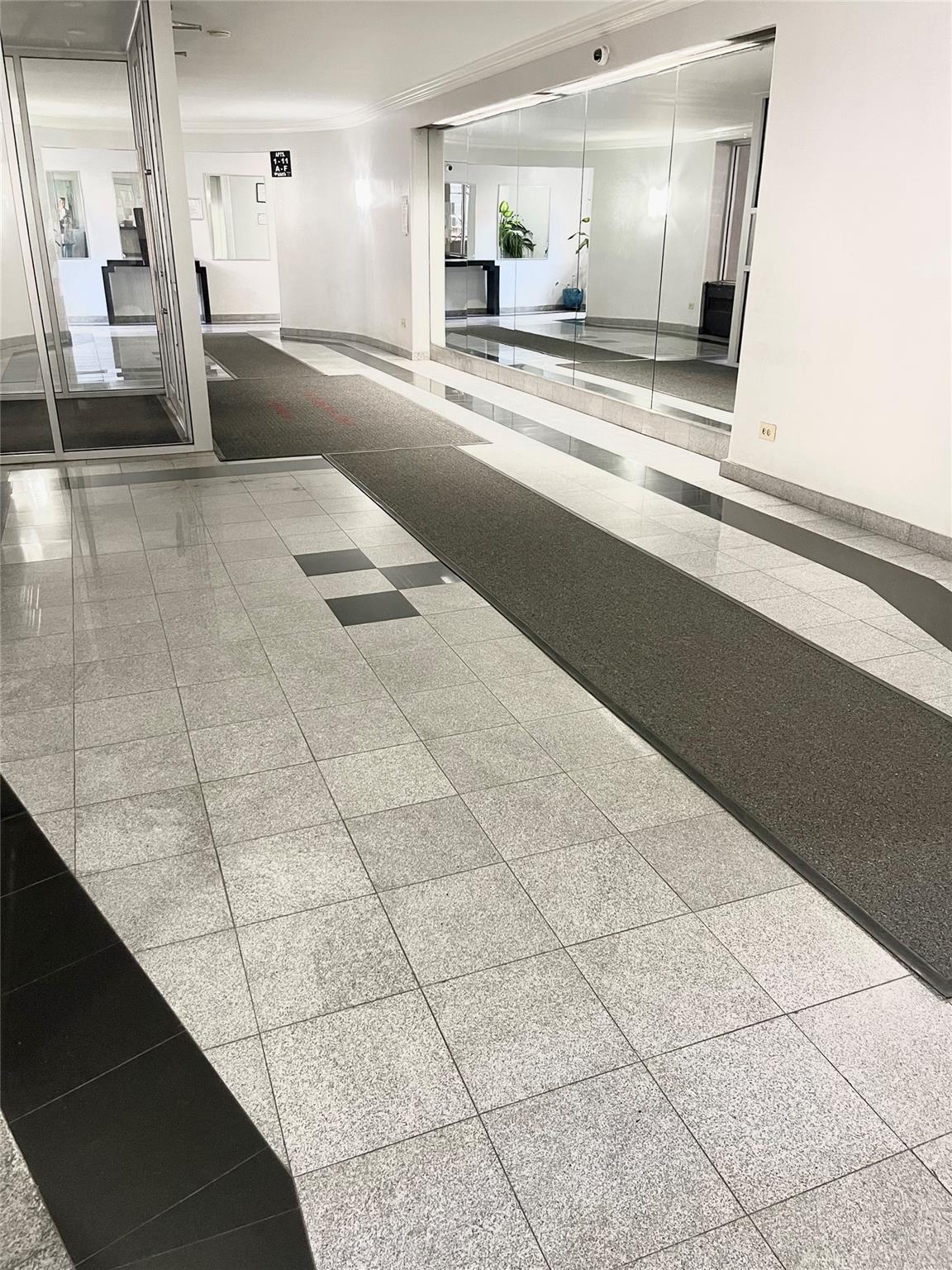 #12 photo, 63-60 102nd Street, 皇后區 雷哥公園 Rego Park , NY 11374