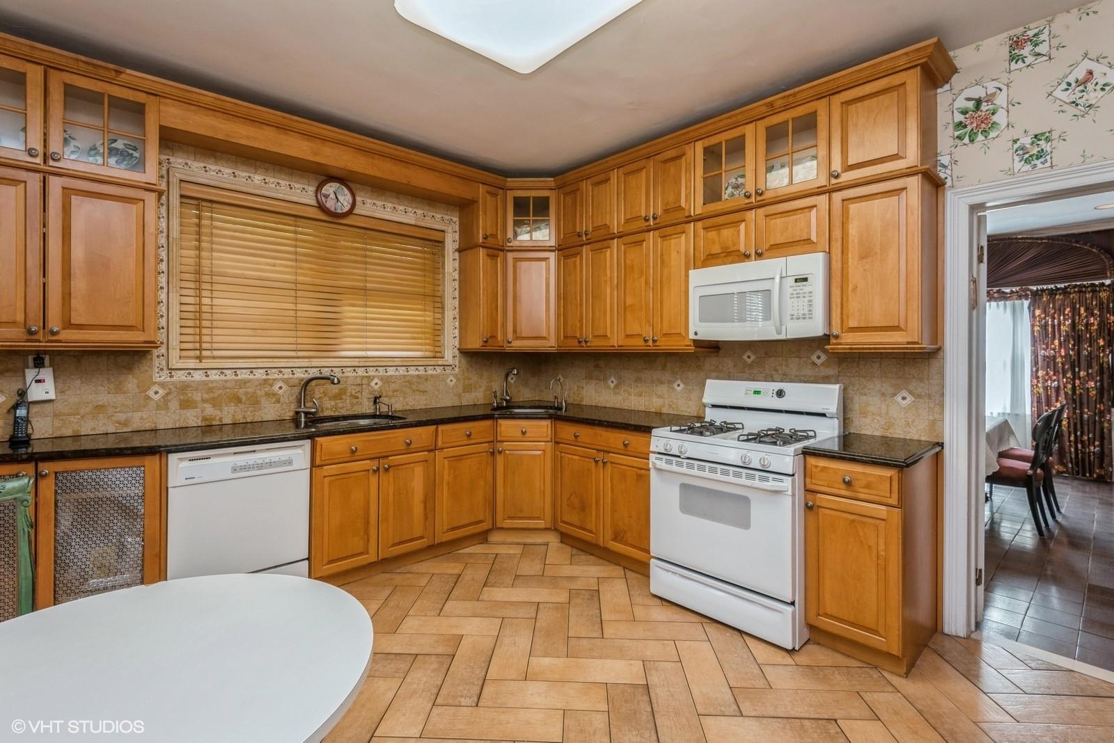 #18 photo, 130 Hards Lane, ナッソー郡 Lawrence , NY 11559