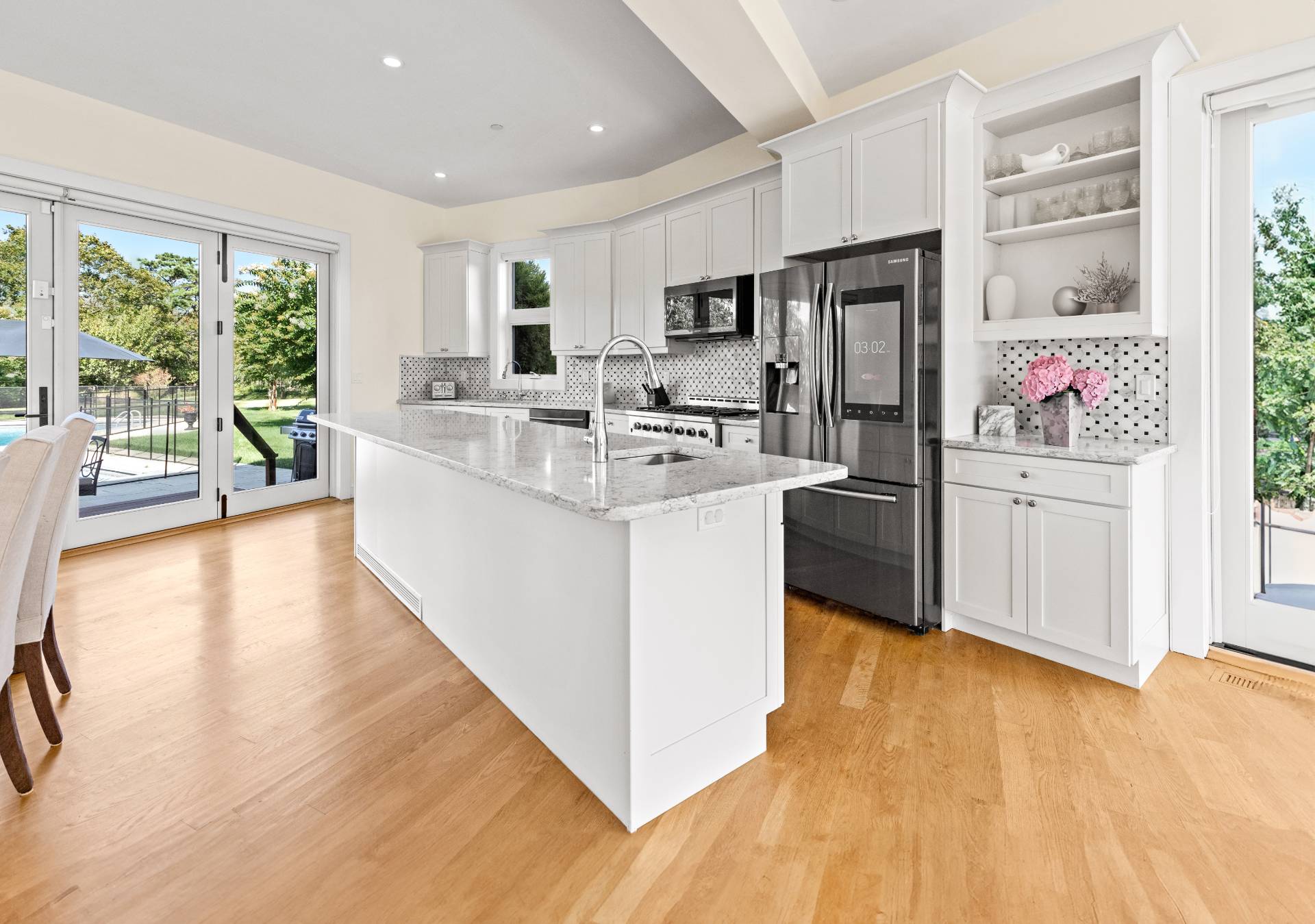 #12 photo, 89 Old Canoe Place Road, サフォーク郡 Hampton Bays , NY 11946