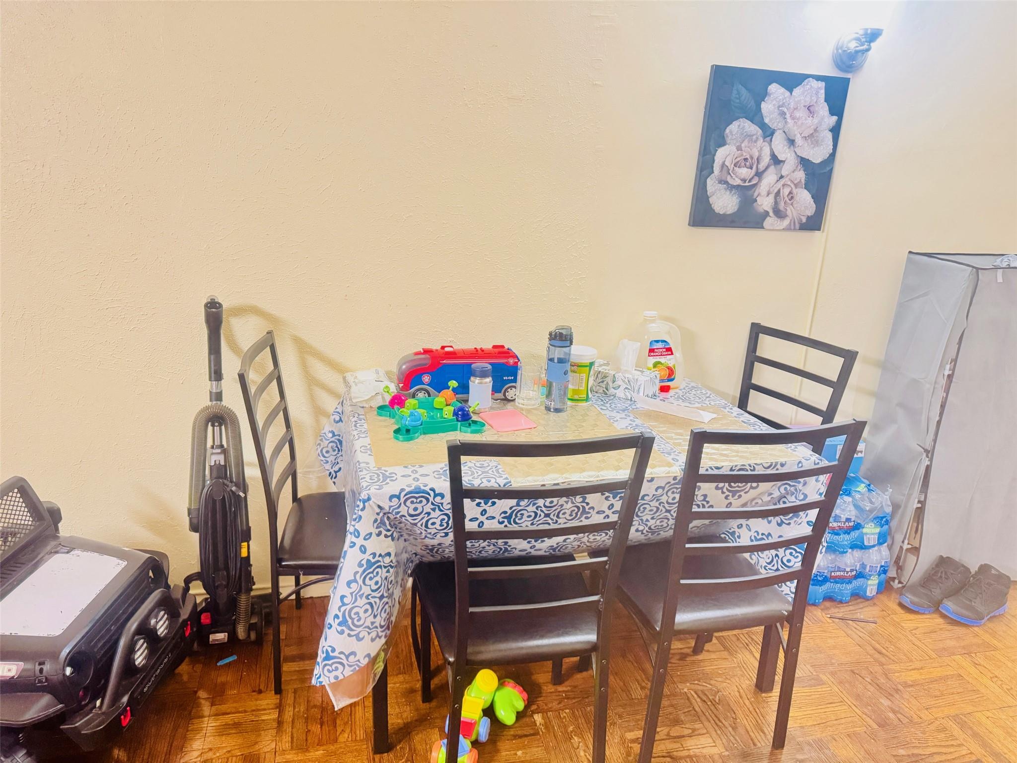 #7 photo, 40 Metropolitan Oval, ブロンクス区 Bronx , NY 10462