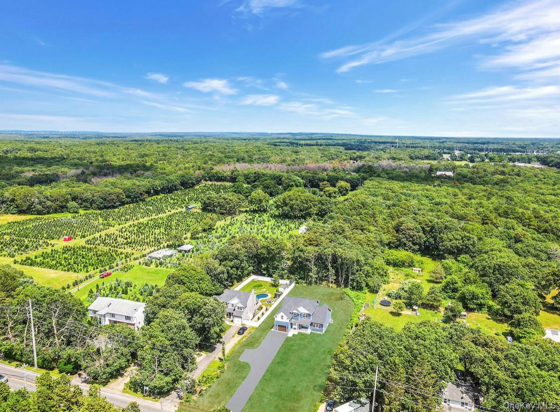 #18 photo, 329 Weeks Avenue, サフォーク郡 Manorville , NY 11949