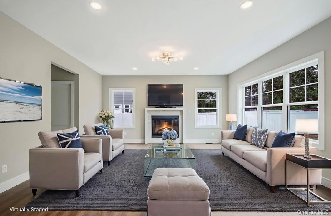 #6 photo, 329 Weeks Avenue, サフォーク郡 Manorville , NY 11949