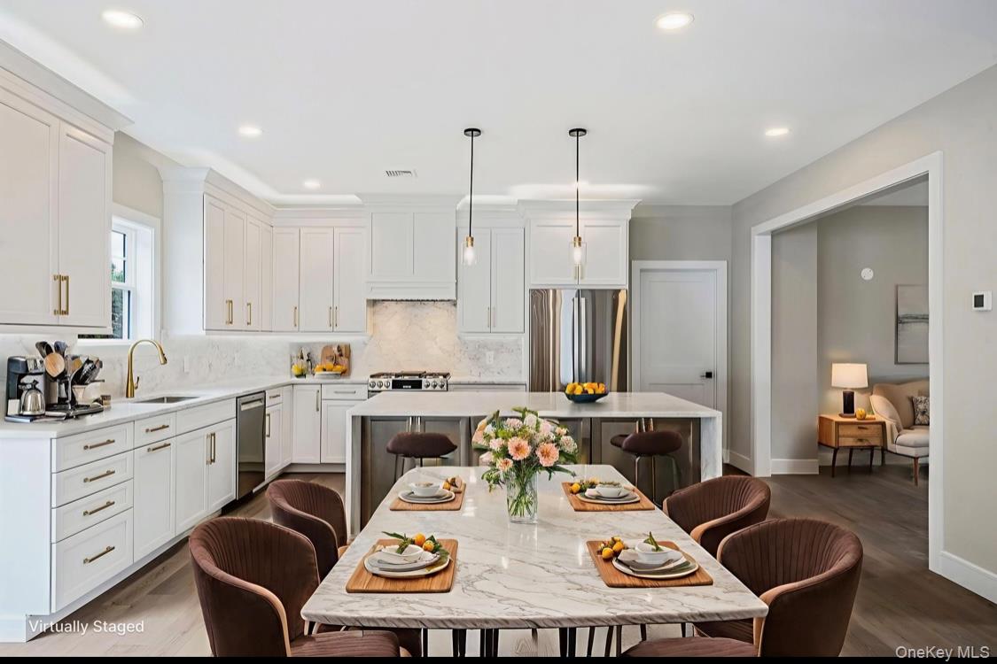 #9 photo, 329 Weeks Avenue, サフォーク郡 Manorville , NY 11949