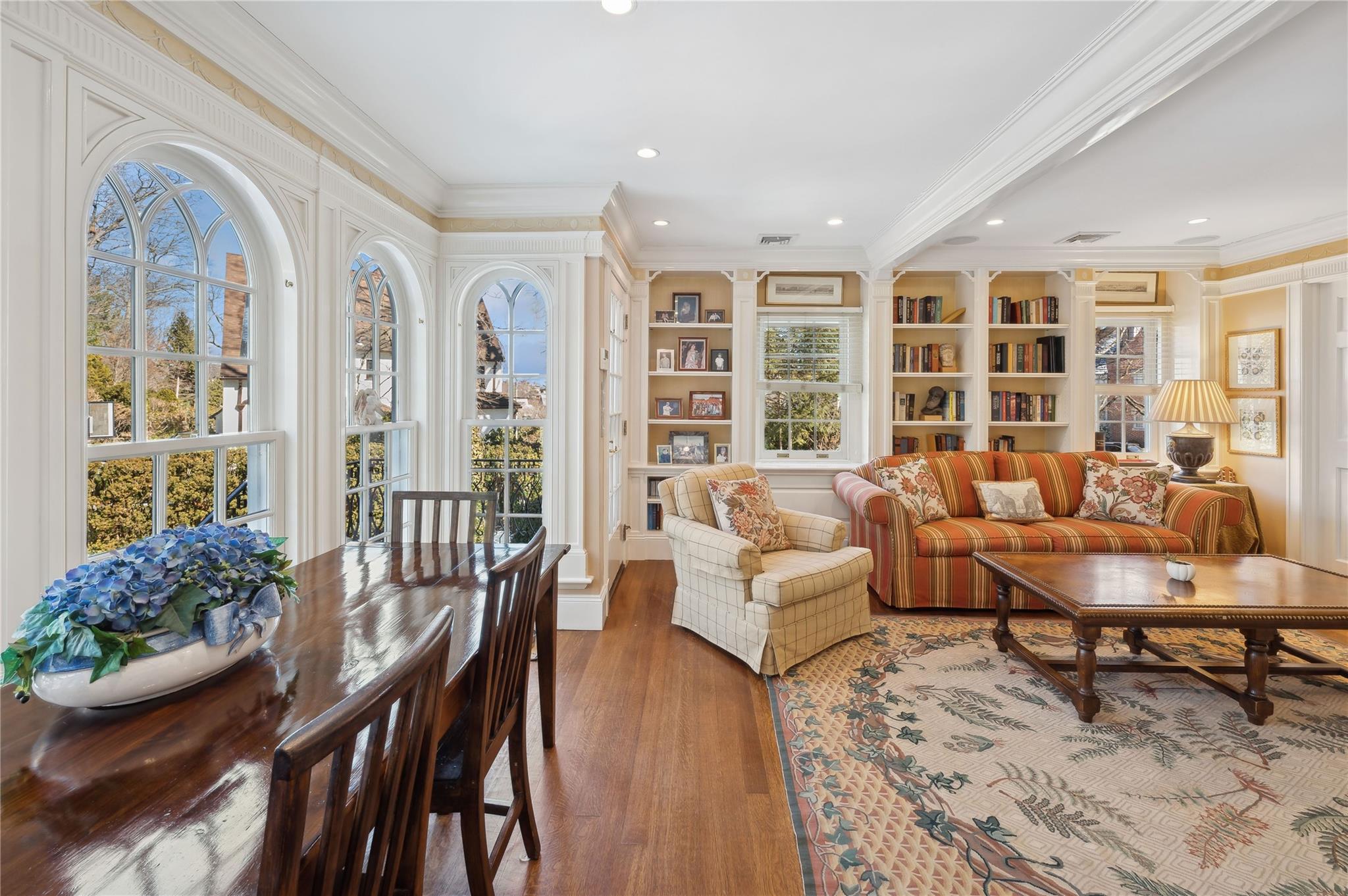 #10 photo, 133 aka 139 Hampshire Road, ブロンクス区 Bronxville , NY 10708