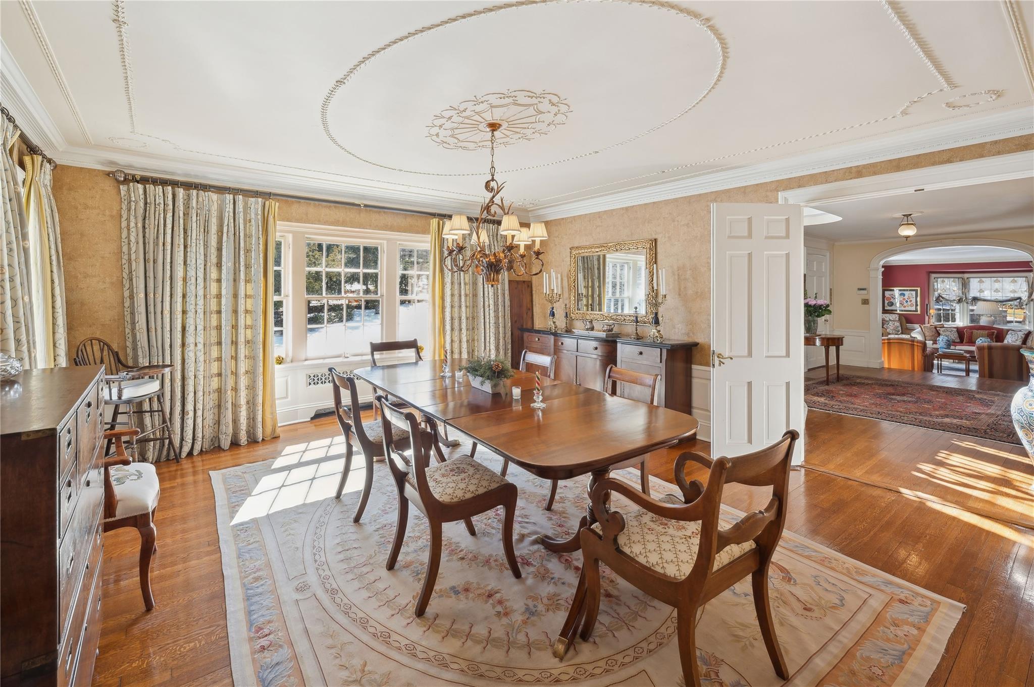 #12 photo, 133 aka 139 Hampshire Road, ブロンクス区 Bronxville , NY 10708