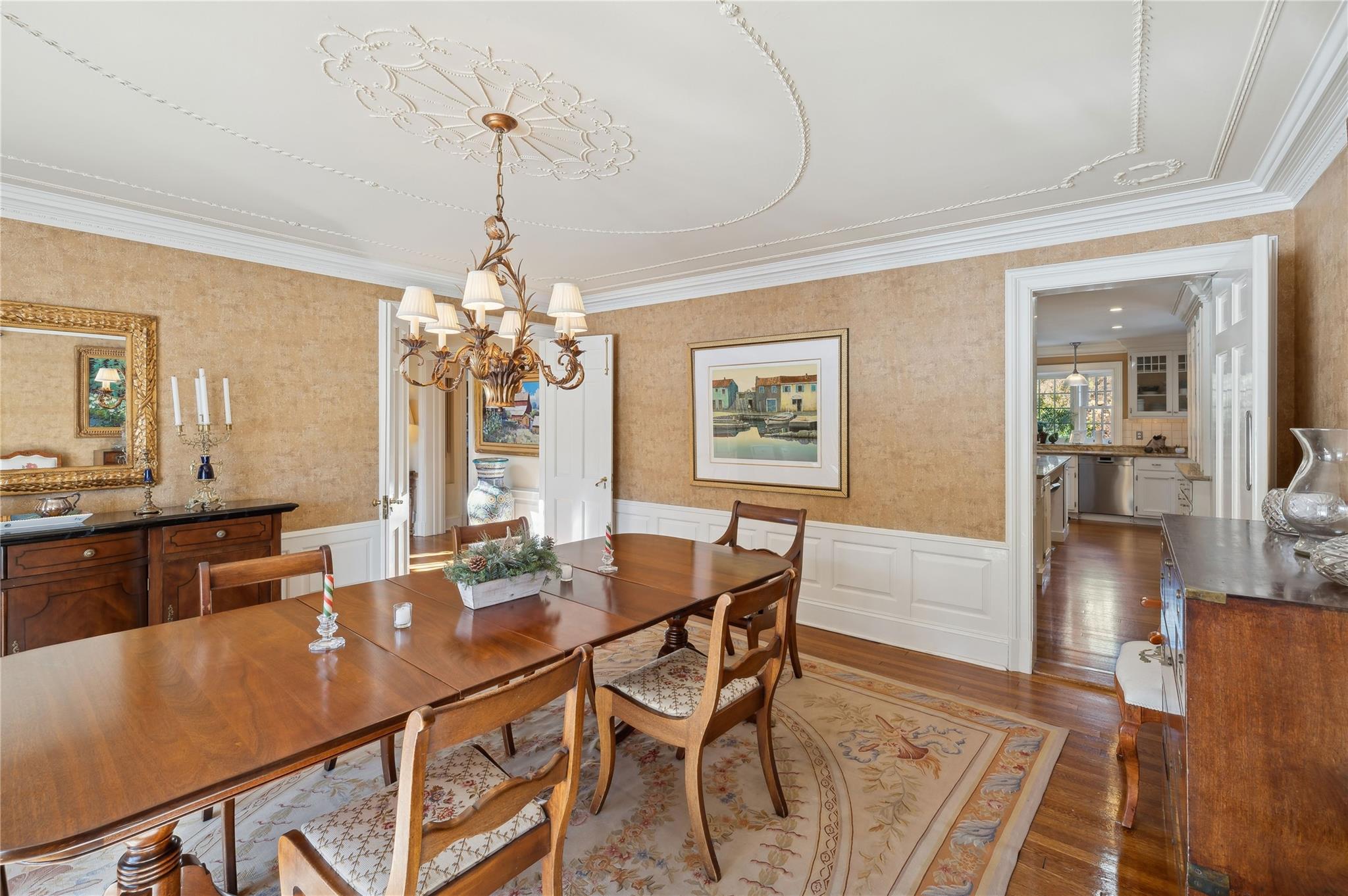 #14 photo, 133 aka 139 Hampshire Road, ブロンクス区 Bronxville , NY 10708