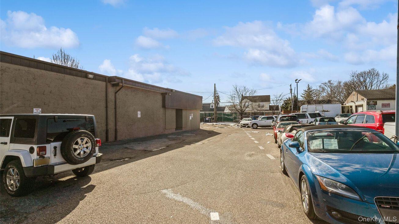 #2 photo, 146Aa Sunrise Highway, サフォーク郡 Lindenhurst , NY 11757