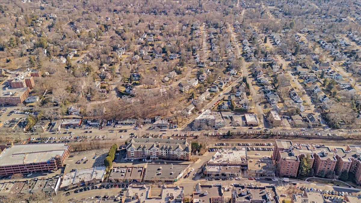 #12 photo, 90 Garth Road, Scarsdale , NY 10583