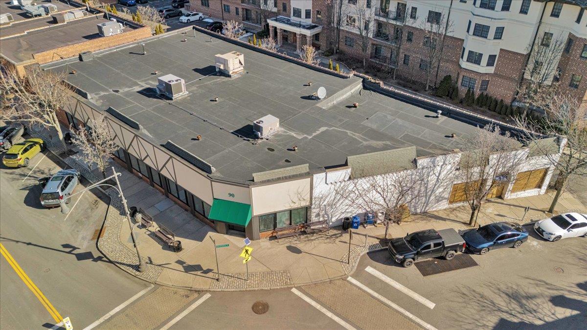 #18 photo, 90 Garth Road, Scarsdale , NY 10583