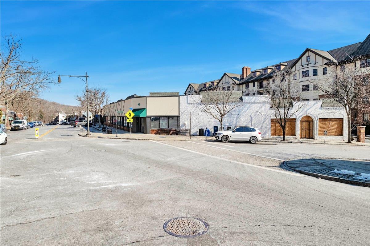 #7 photo, 90 Garth Road, Scarsdale , NY 10583