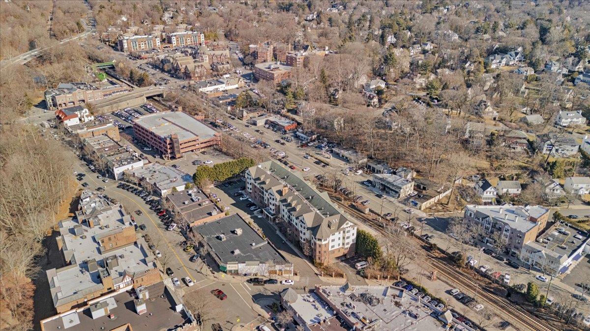 #9 photo, 90 Garth Road, Scarsdale , NY 10583