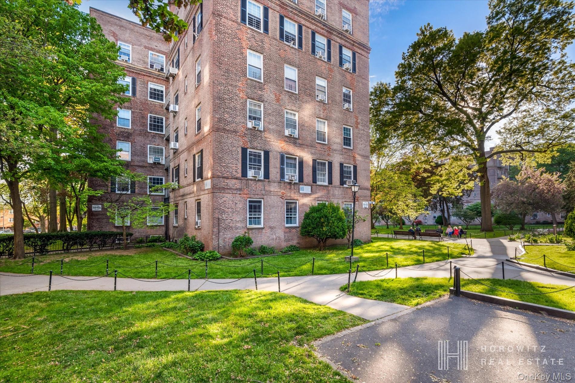 #10 photo, 55-03 31st Avenue, クイーンズ区 Woodside , NY 11377