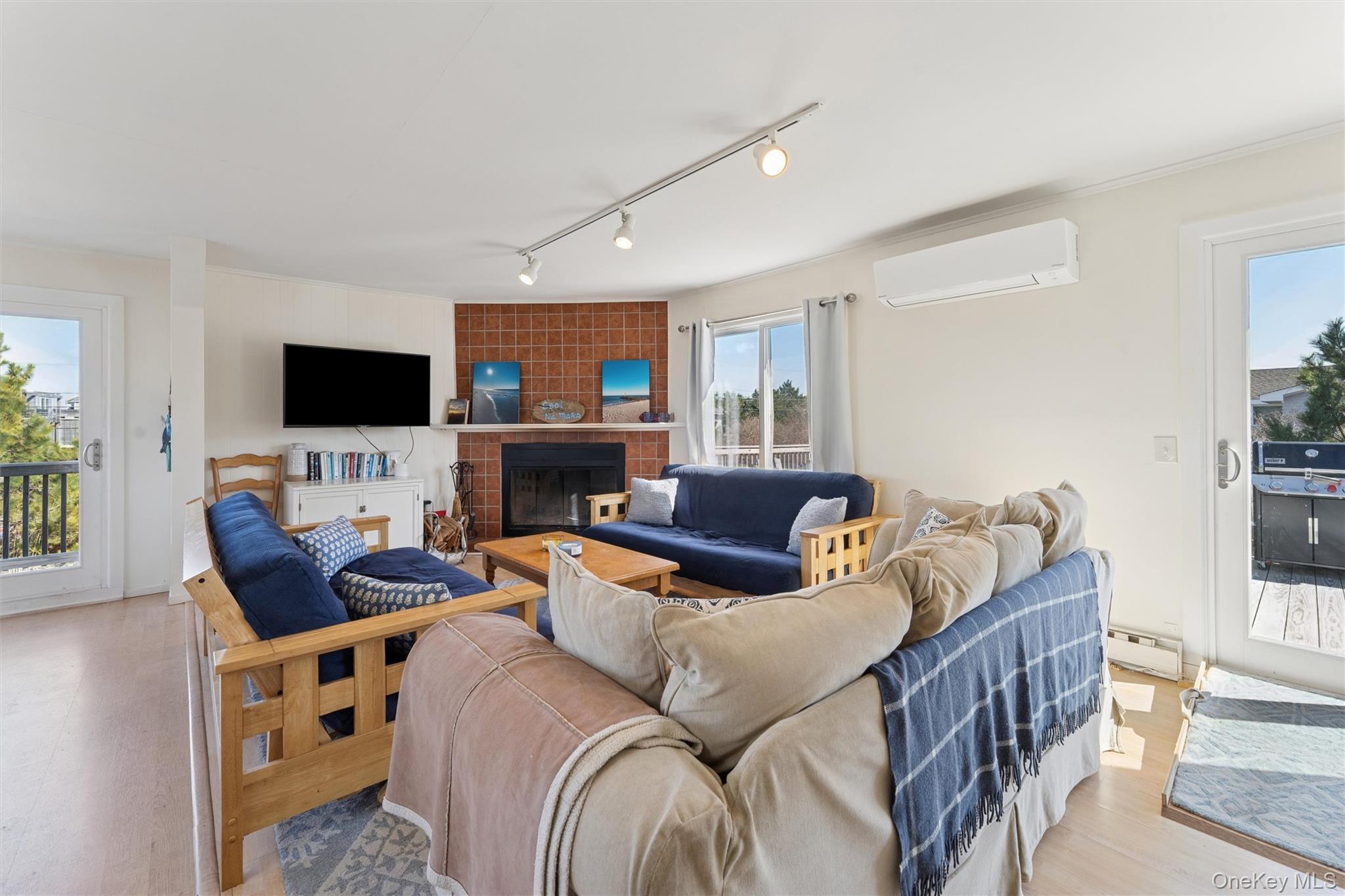 #3 photo, 7 Cove Lane, サフォーク郡 Westhampton Dunes , NY 11978