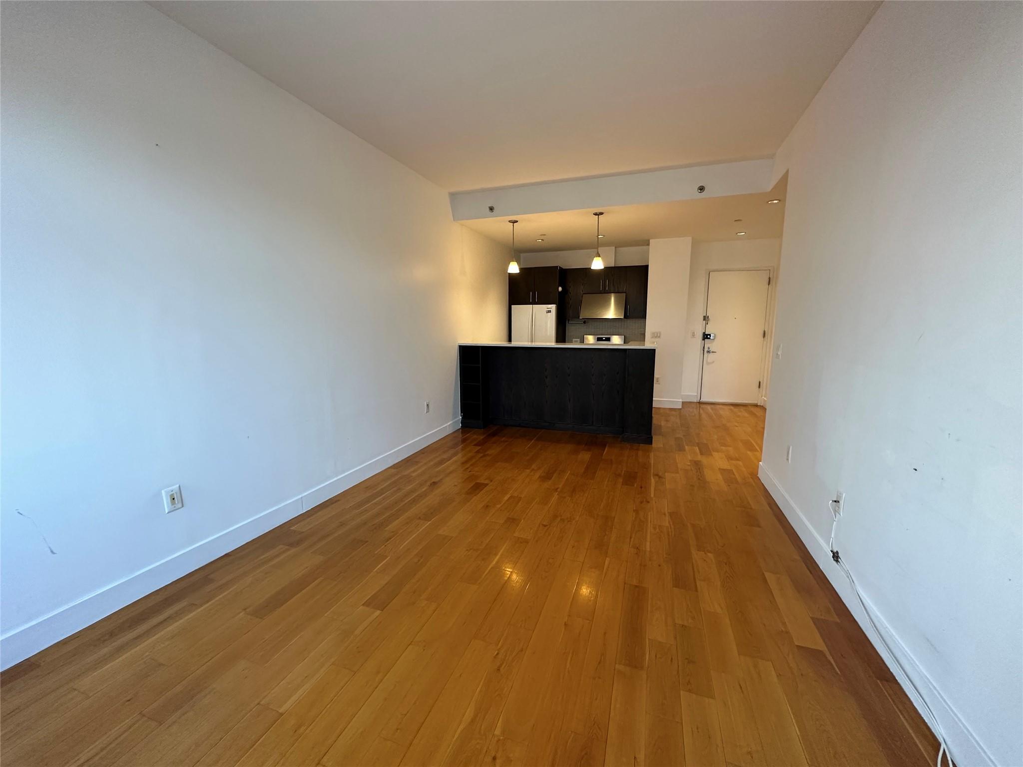 #20 photo, 140-21 32 Avenue, קווינס Flushing , NY 11354