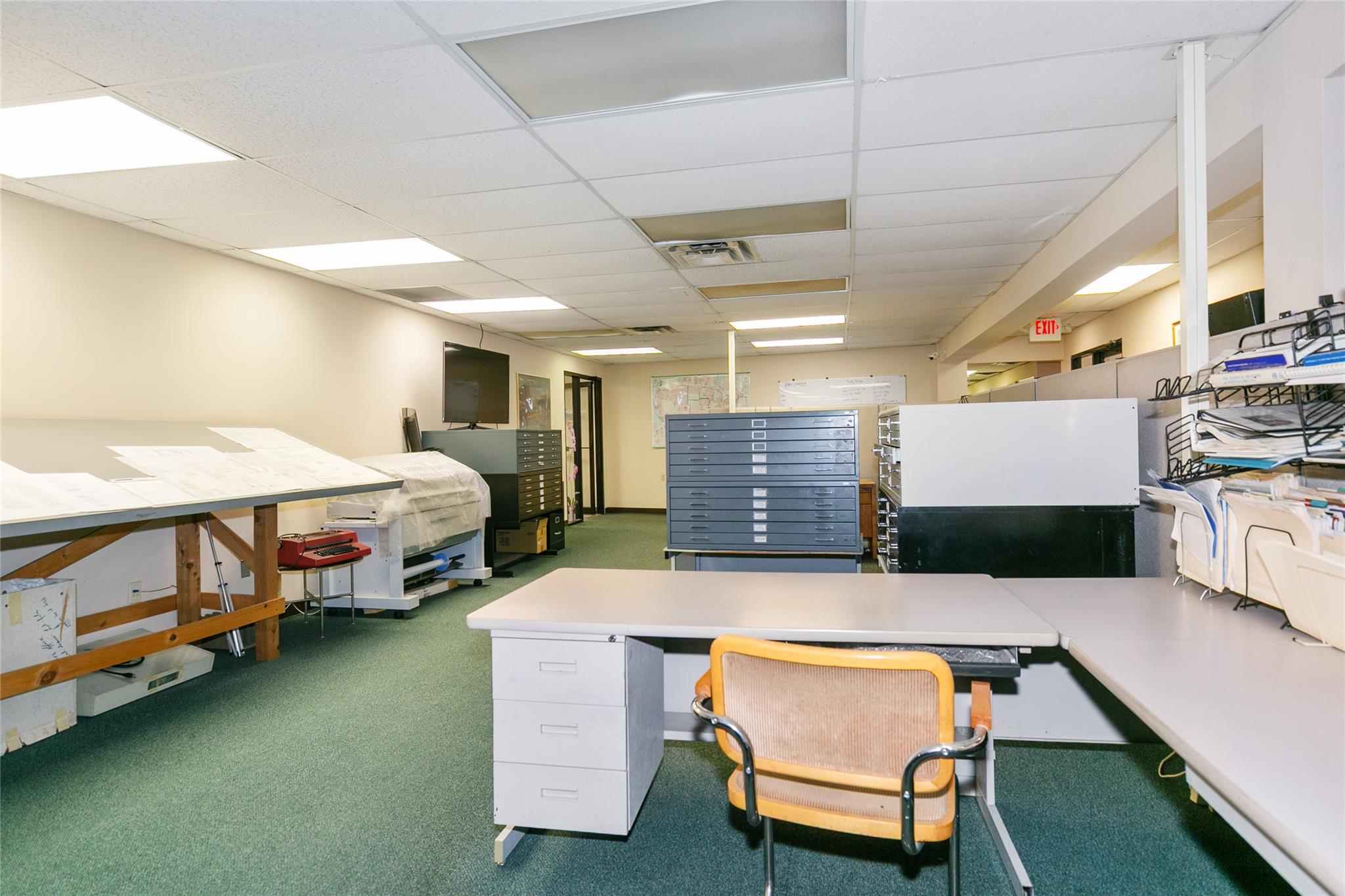 #13 photo, 150 Herricks Road, ナッソー郡 Mineola , NY 11501