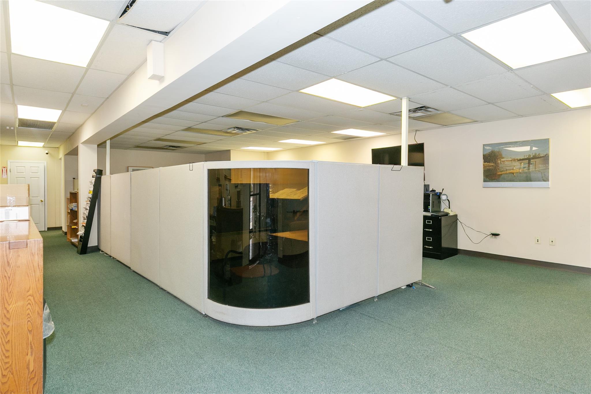 #14 photo, 150 Herricks Road, ナッソー郡 Mineola , NY 11501