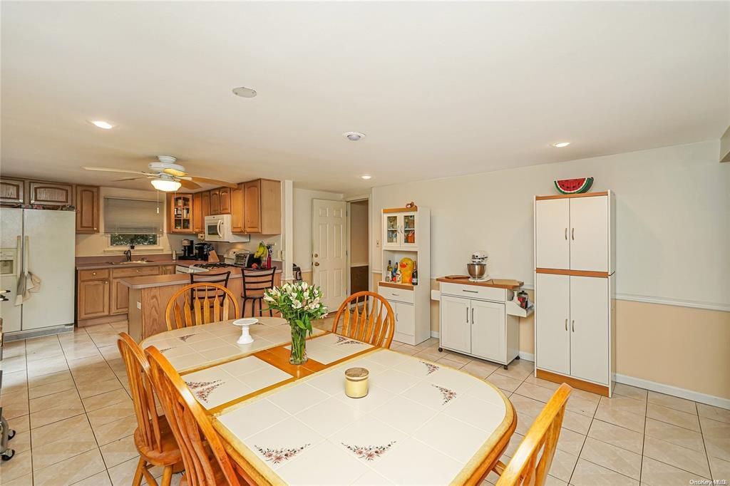 #7 photo, 33 Peachtree Lane, Mount Sinai , NY 11766