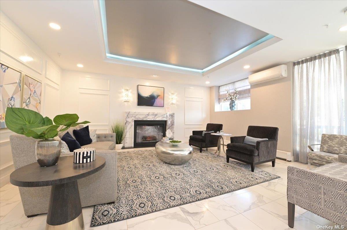 #9 photo, 320 E Shore Road, ناسو Great Neck , NY 11023