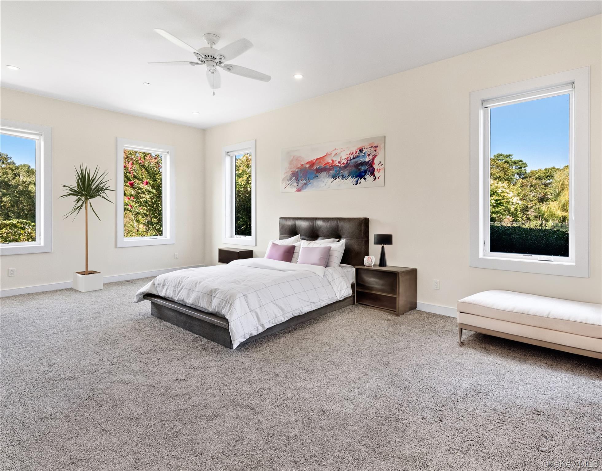 #18 photo, 89 Old Canoe Place Road, サフォーク郡 Hampton Bays , NY 11946