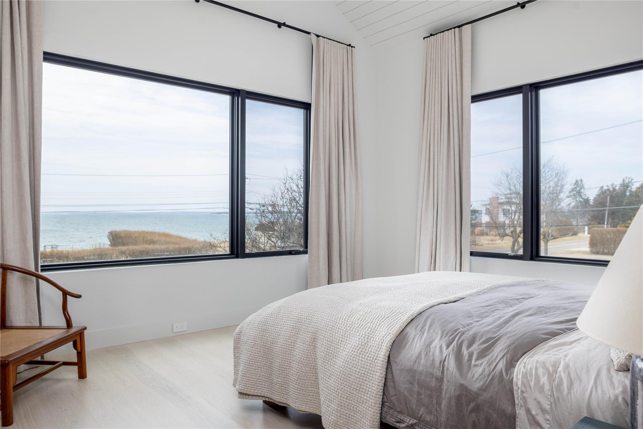 #14 photo, 61 Peconic Avenue, サフォーク郡 Shelter Island Heights , NY 11964