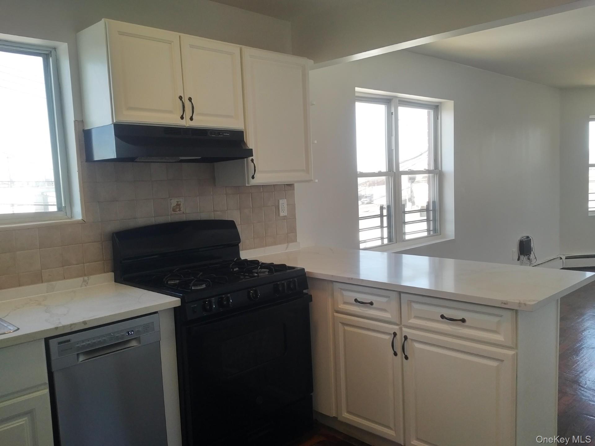 #8 photo, 680 Wortman Avenue, Brooklyn , NY 11208