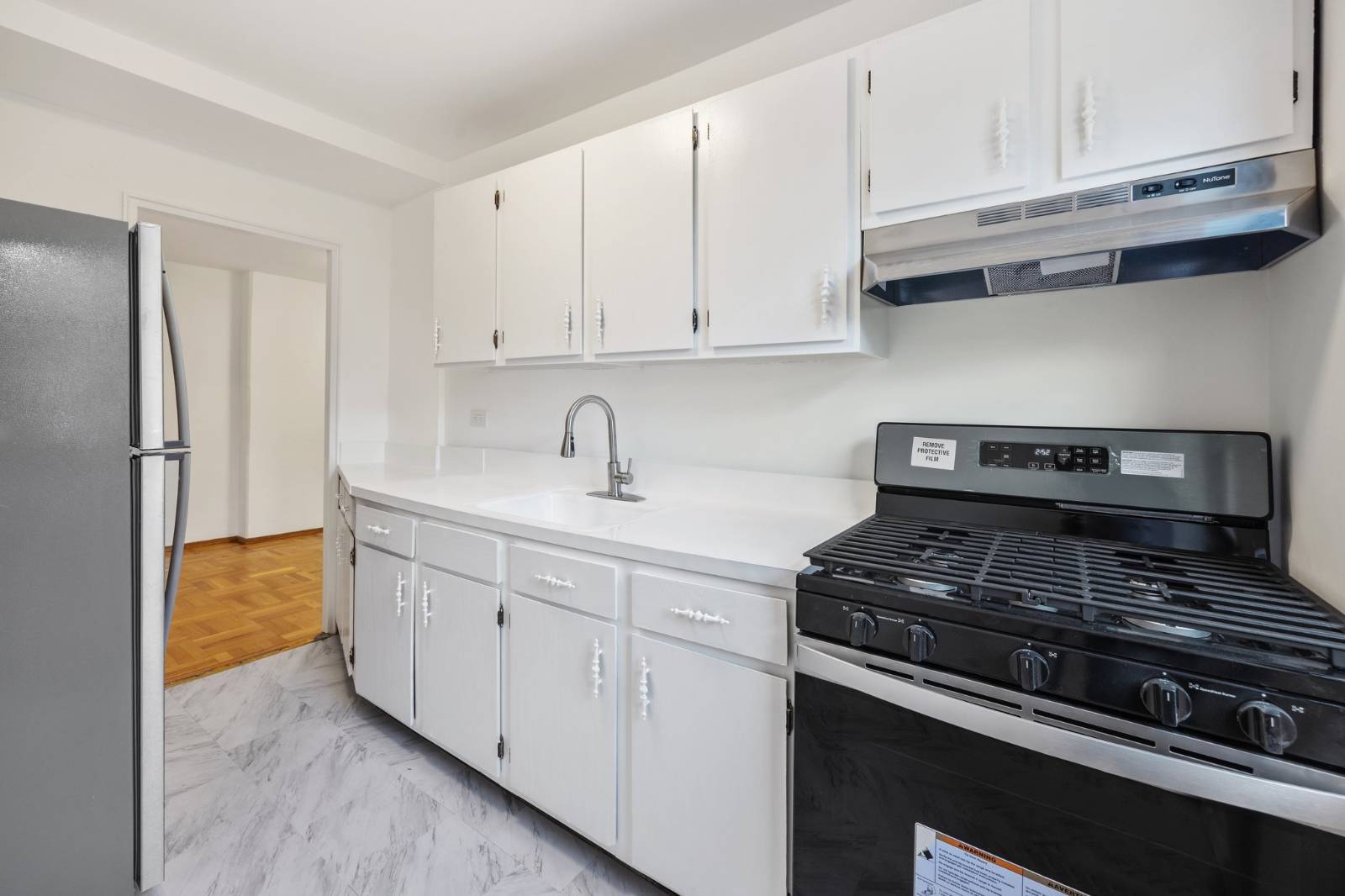 #10 photo, 21-80 33rd Road, #6B, クイーンズ区 Astoria , NY 11106