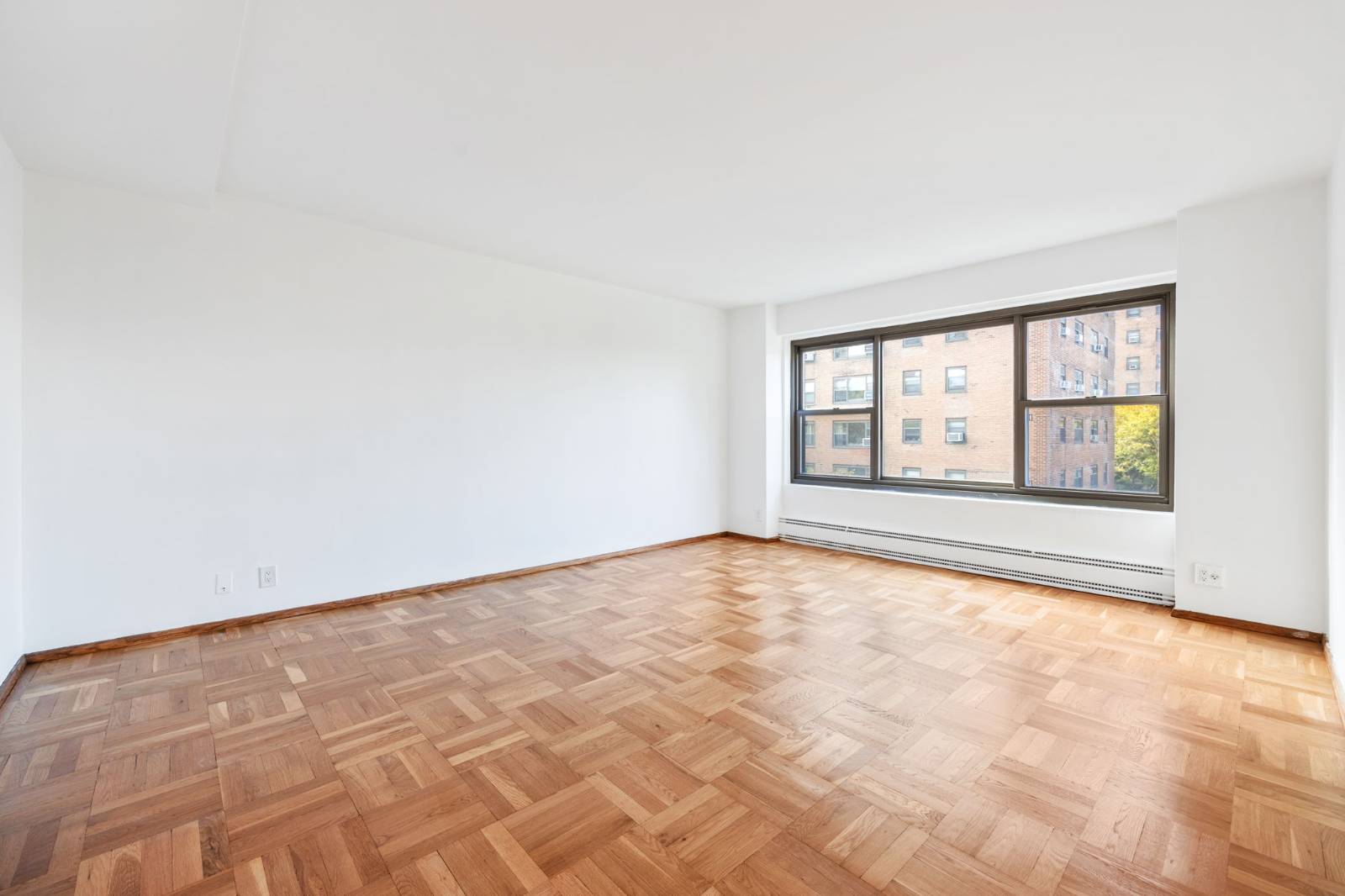 #3 photo, 21-80 33rd Road, #6B, クイーンズ区 Astoria , NY 11106