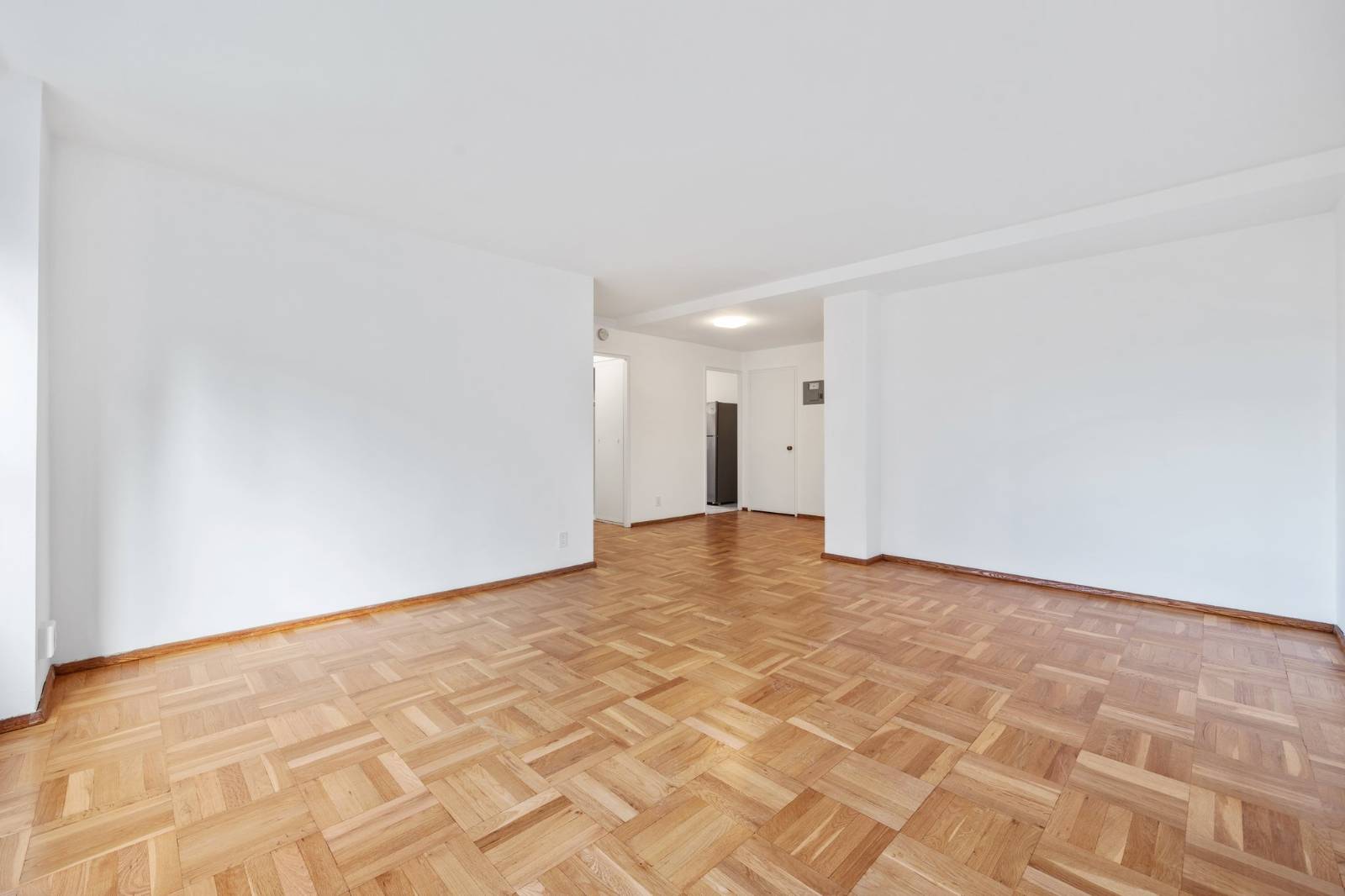 #5 photo, 21-80 33rd Road, #6B, クイーンズ区 Astoria , NY 11106