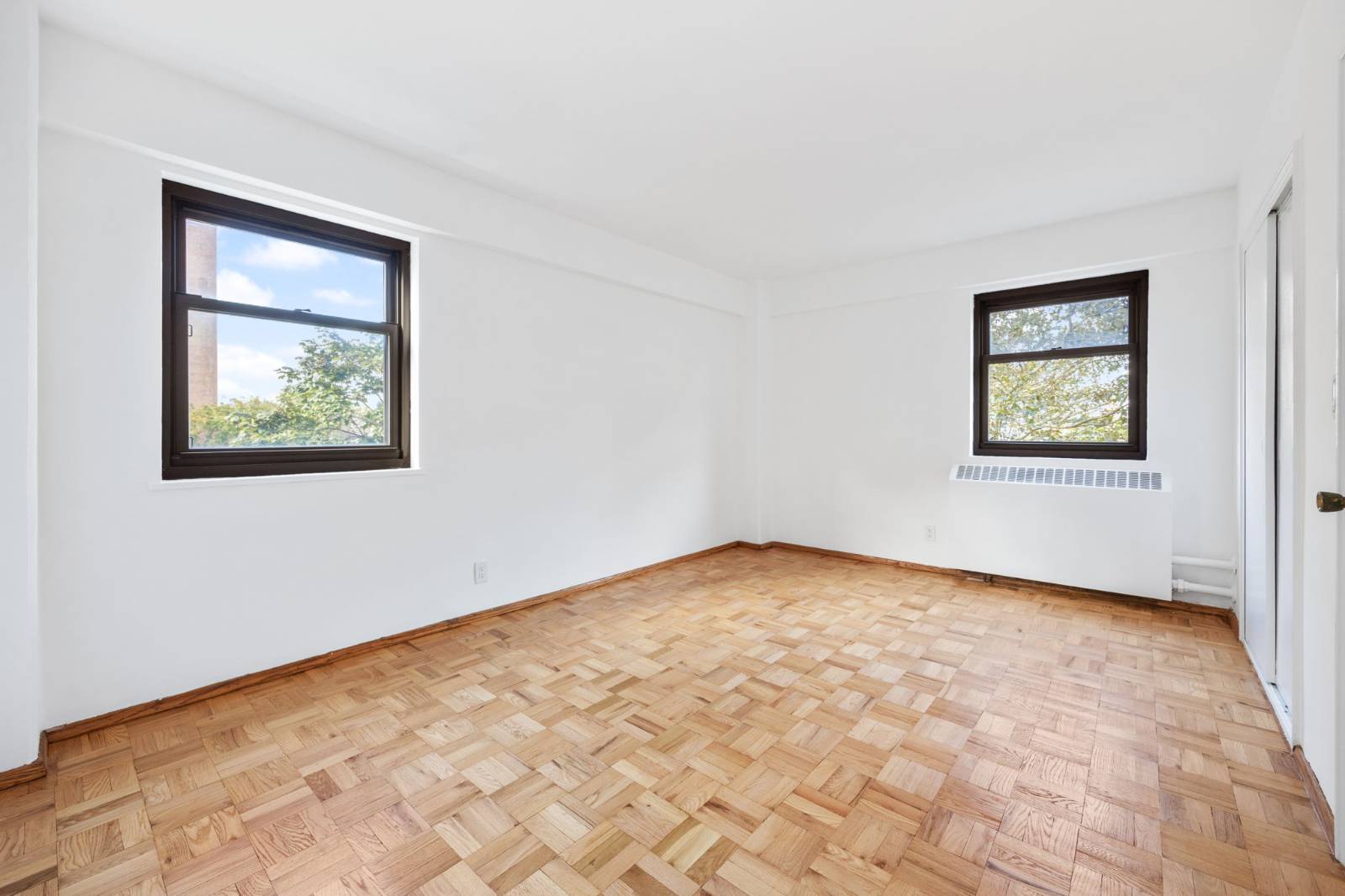 #7 photo, 21-80 33rd Road, #6B, クイーンズ区 Astoria , NY 11106