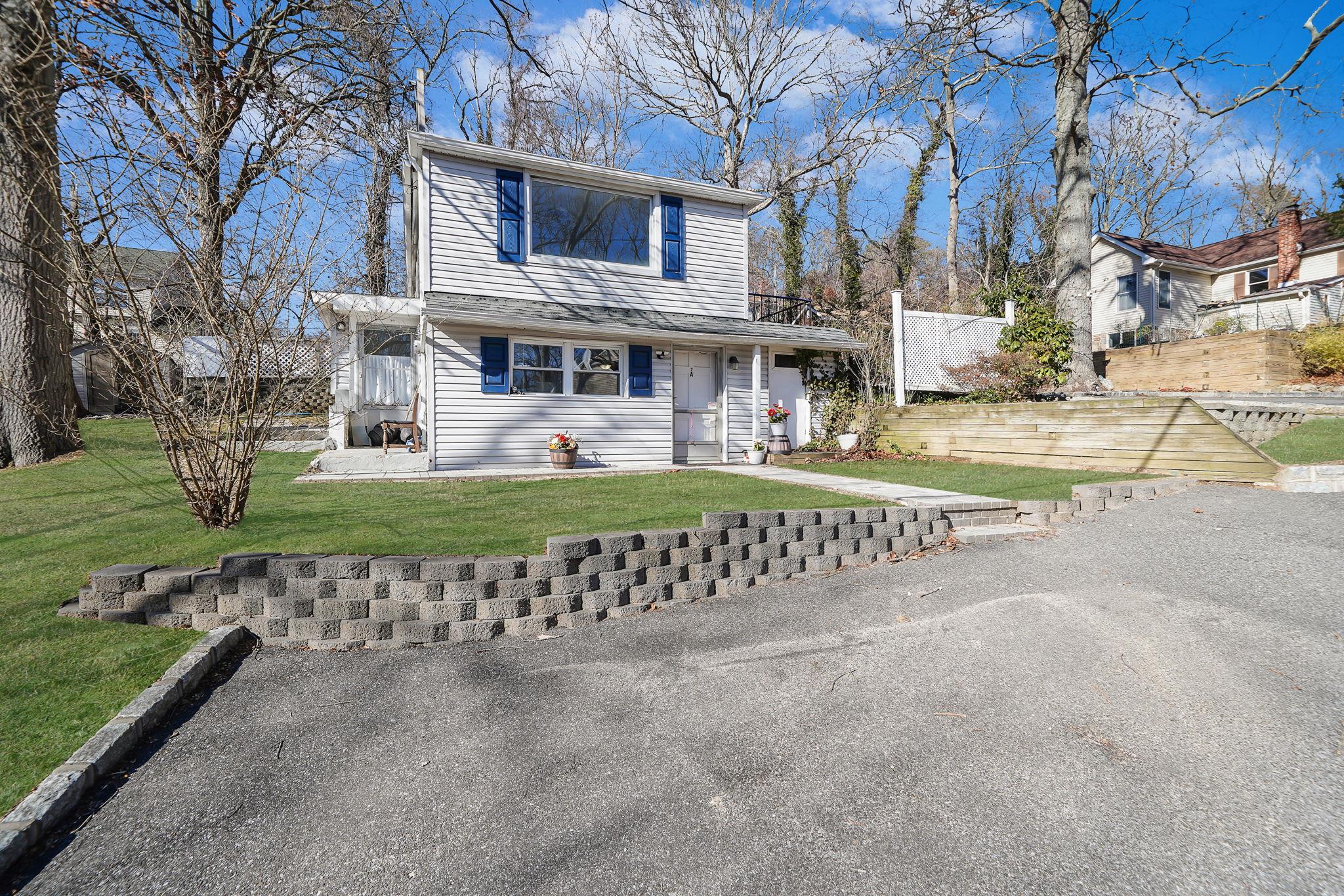 #1 photo, 7 Yucca Road, 东长岛 Rocky Point , NY 11778