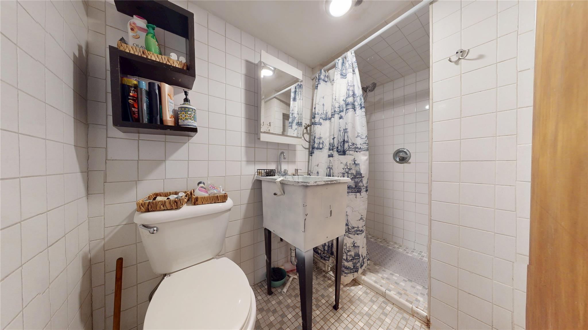#11 photo, 353 61st Street, 布鲁克林 Brooklyn , NY 11220